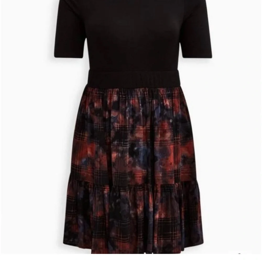 NWT Size 1 -Torrid Black/Plaid Skater Dress - Picture 3 of 6